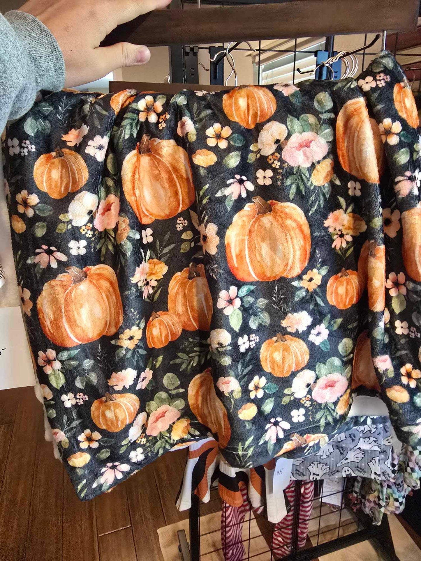 Floral Pumpkin 50X60 Minky Blanket